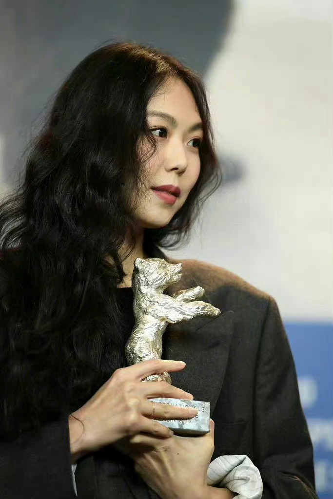 今天是金敏喜44岁生日