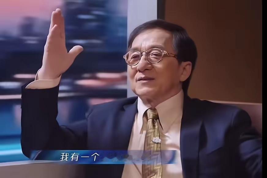 国际巨星成龙的偶像，竟然是国际超级巨星孙颖莎！这没毛病啊！顺理成章啊！成龙咋那有