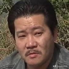 还记得这个香港演员吗？
1988年电视剧《都市方程式》里饰演“殷永祥”，是南红饰