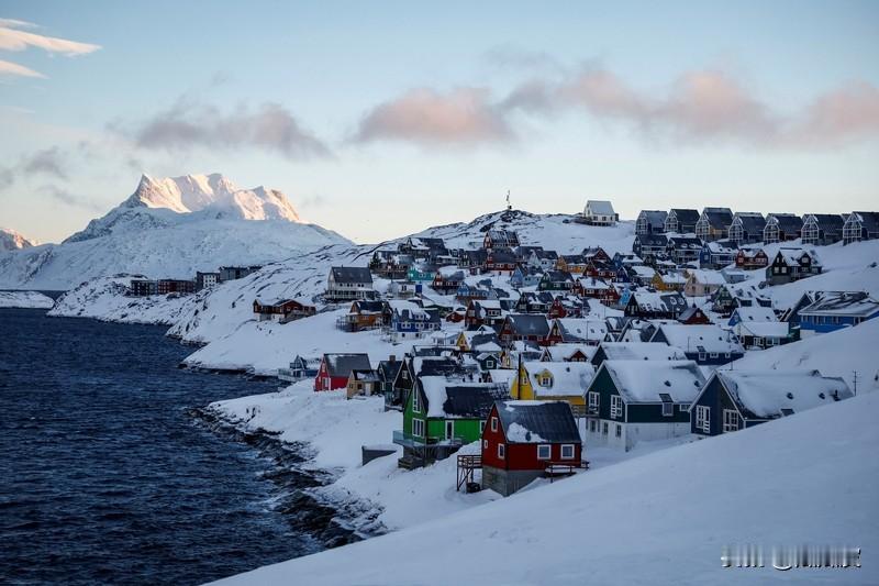 格陵兰岛成为美国一部分？这事儿够呛。当地时间1月13日，格陵兰岛自治政府总理尼尔