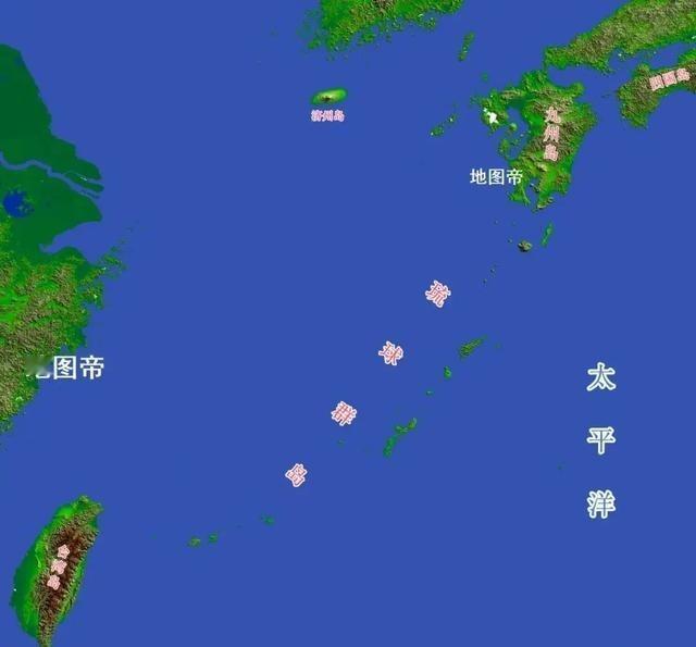 中日、中美之间破局的关键不在台海，而在琉球，台海冲突是日美给中国挖好的坑，且战场