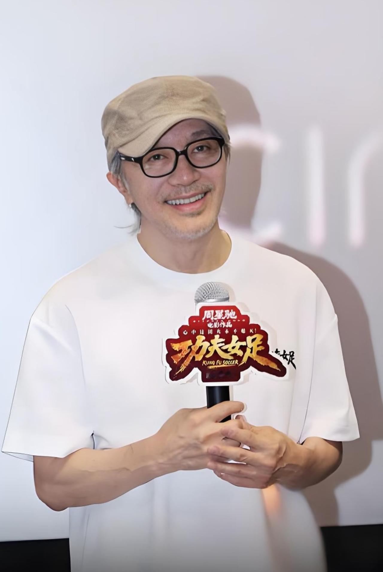 民意终于打败了資本！

周星驰这次的《功夫女足》，

靠着民意得到了2个意想不到