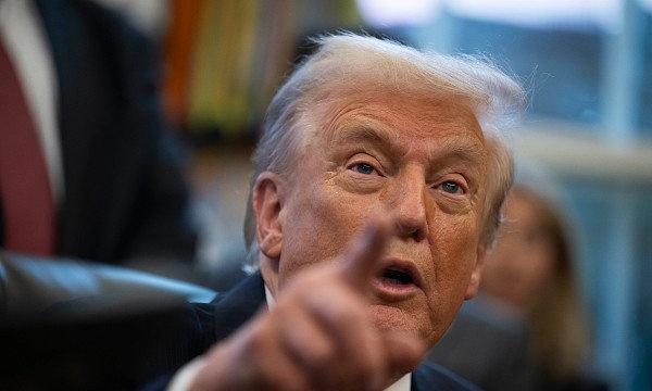 【特朗普称对英国首相的立场“非常失望”】当地时间3月2日，美国总统特朗普表示，英