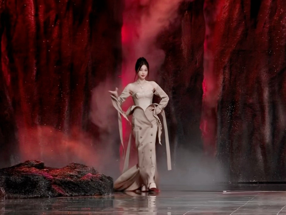 wok虞书欣第二套完全是妈咪。。我尖叫。。。。 