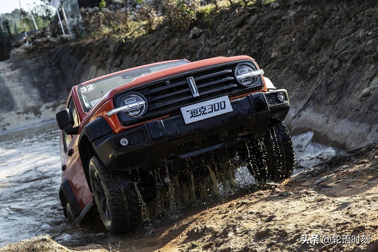 国产车硬派越野车谁顶天?国产车硬派越野车谁顶天？别再只吹坦克300了！

说到国