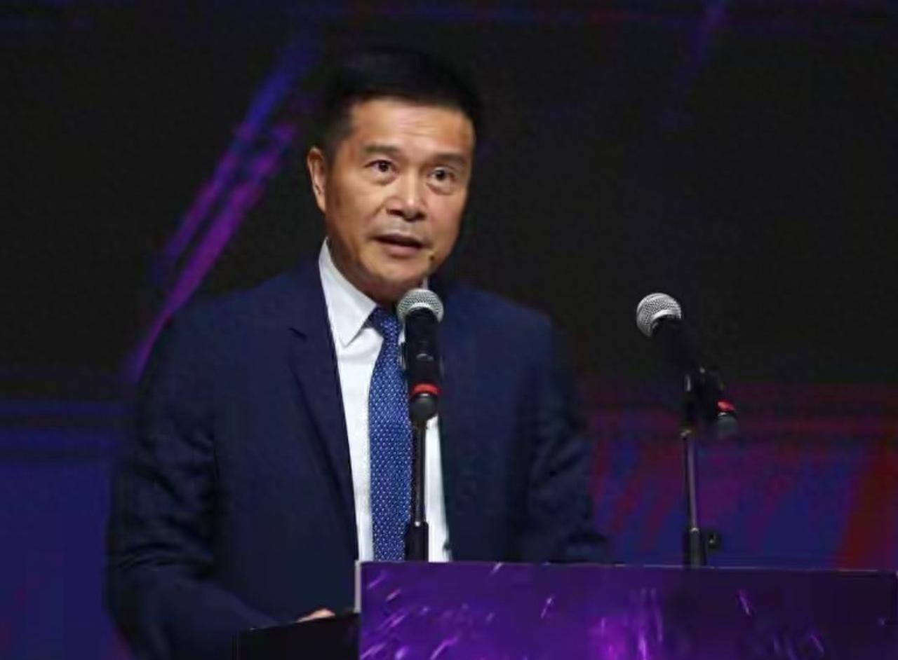 陈海涛提升广东队奖金额度！
CBA常规赛第六轮，广东队将会在主场对阵山东队！对于