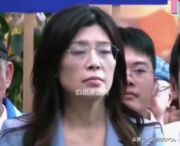 这才是真正的中国风骨！郑丽文的敢说，戳中多少国人的心声
 
真的被郑丽文圈粉了！