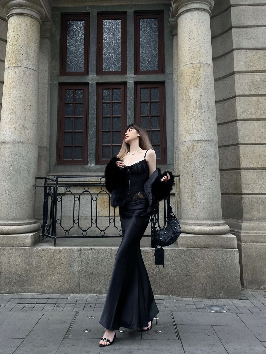 Deadly woman with black