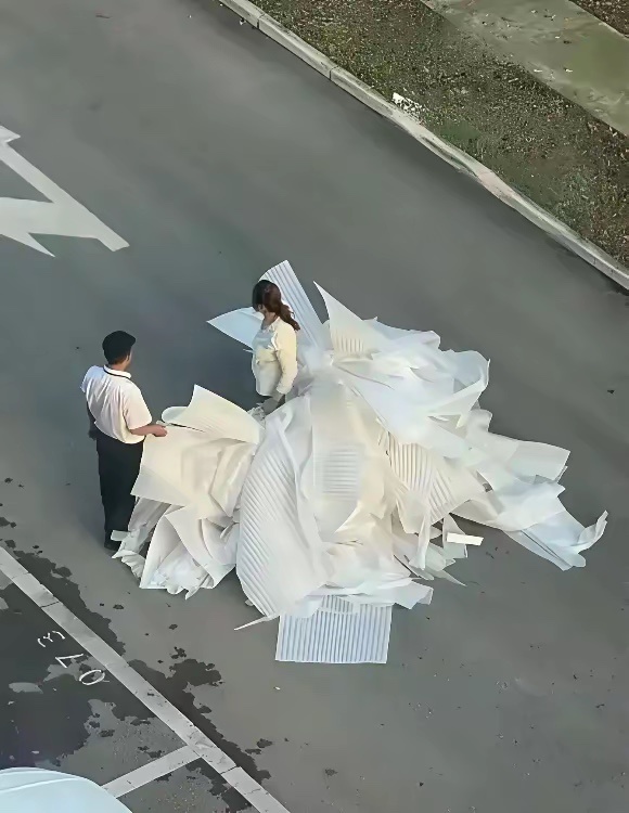远看婚姻美好，近看一地鸡毛！ 