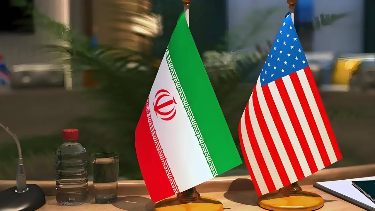 以色列宣布部分解除战事状态！伊朗声称已经解除了对霍尔木兹海峡的封锁。
这两个消息