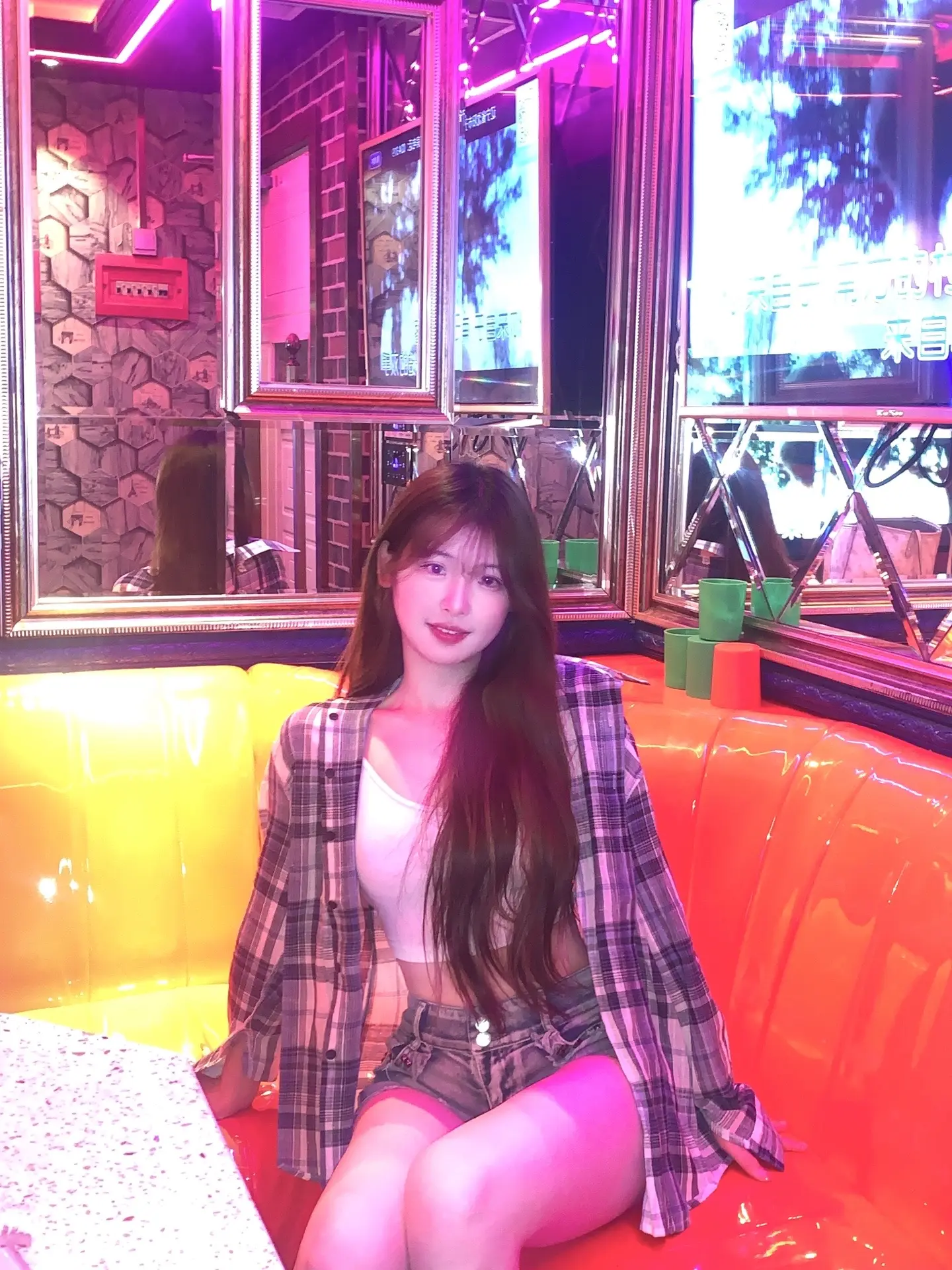 有点烦人又有点迷人