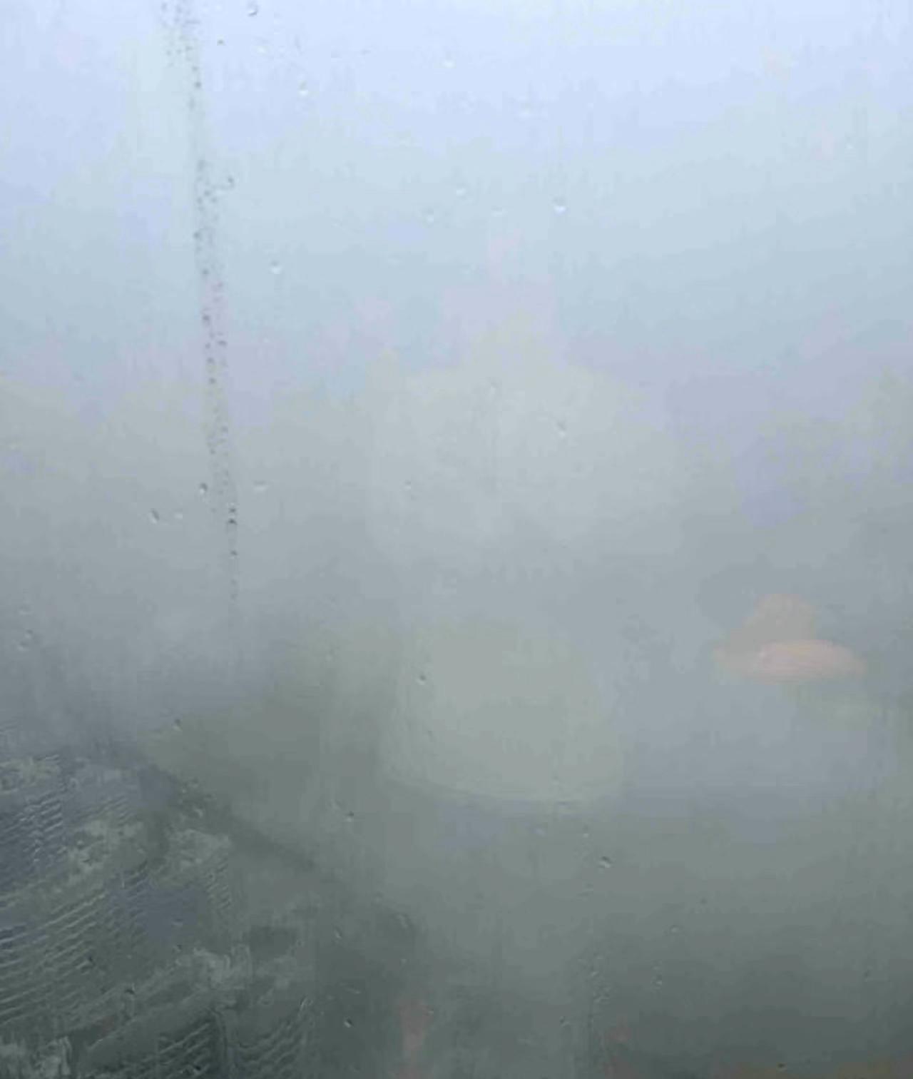柳州大暴雨！！

总是这样，每年高考前都是大暴雨，以前7月7是这样，现在6月6也