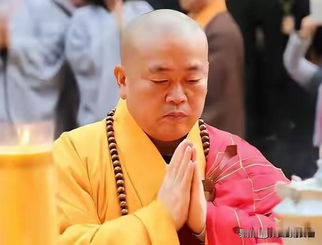 哎呀！真是应了这句话呀：“莫伸手，伸手必被捉 “ ；
 “人在做，天在看“ ；