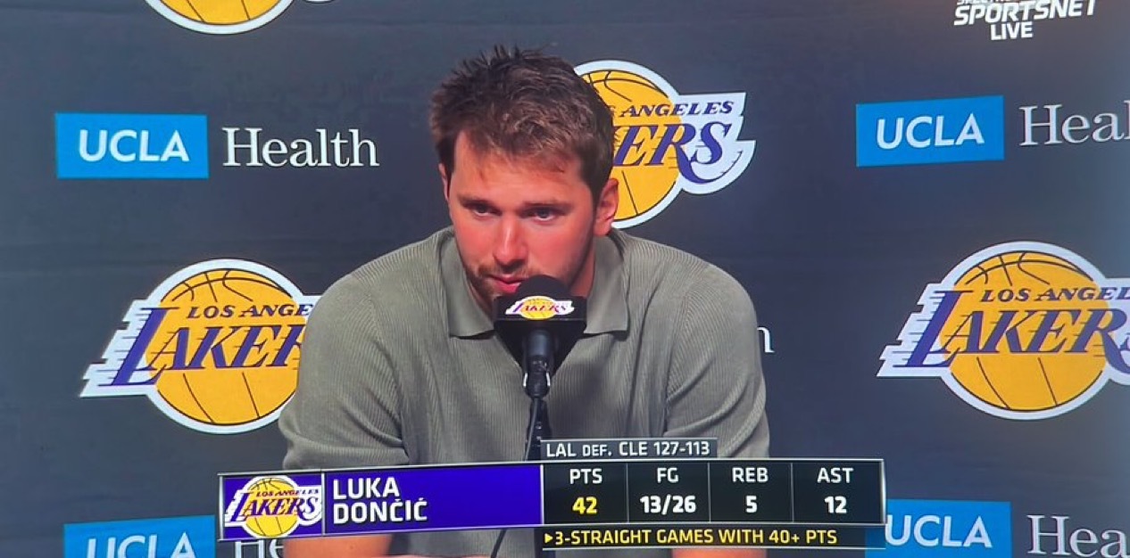 东契奇谈近期观察到的团队变化及过去3-5周球队形成的关键因素：“绝对是的，不能只