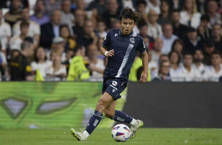 本轮西甲，皇家社会0-1不敌阿拉维斯。赛后，皇社攻击手久保健英接受媒体采访。问：