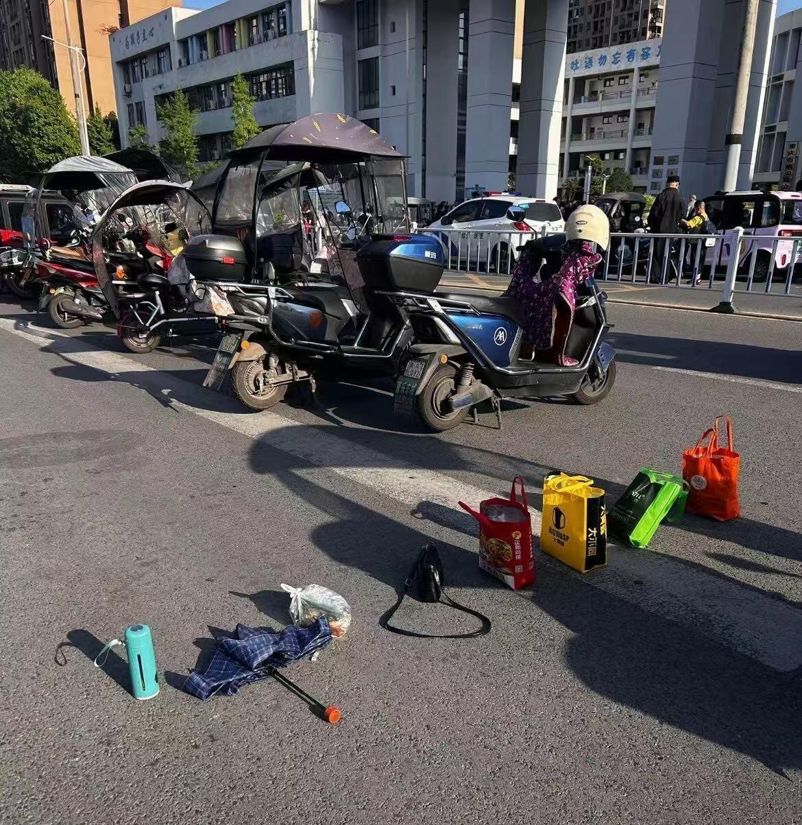 四川人的包容度在此刻具象化 ​