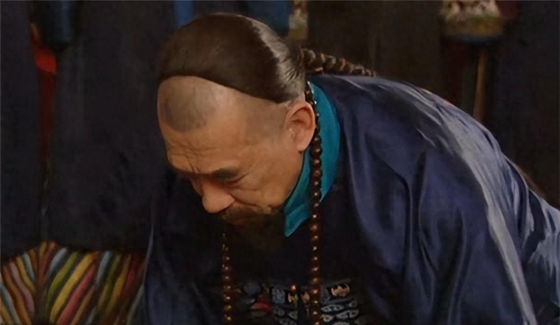 康熙皇帝为何在临终前指定一位大臣陪葬？雍正即位后才明白父亲的深远用意
1667年