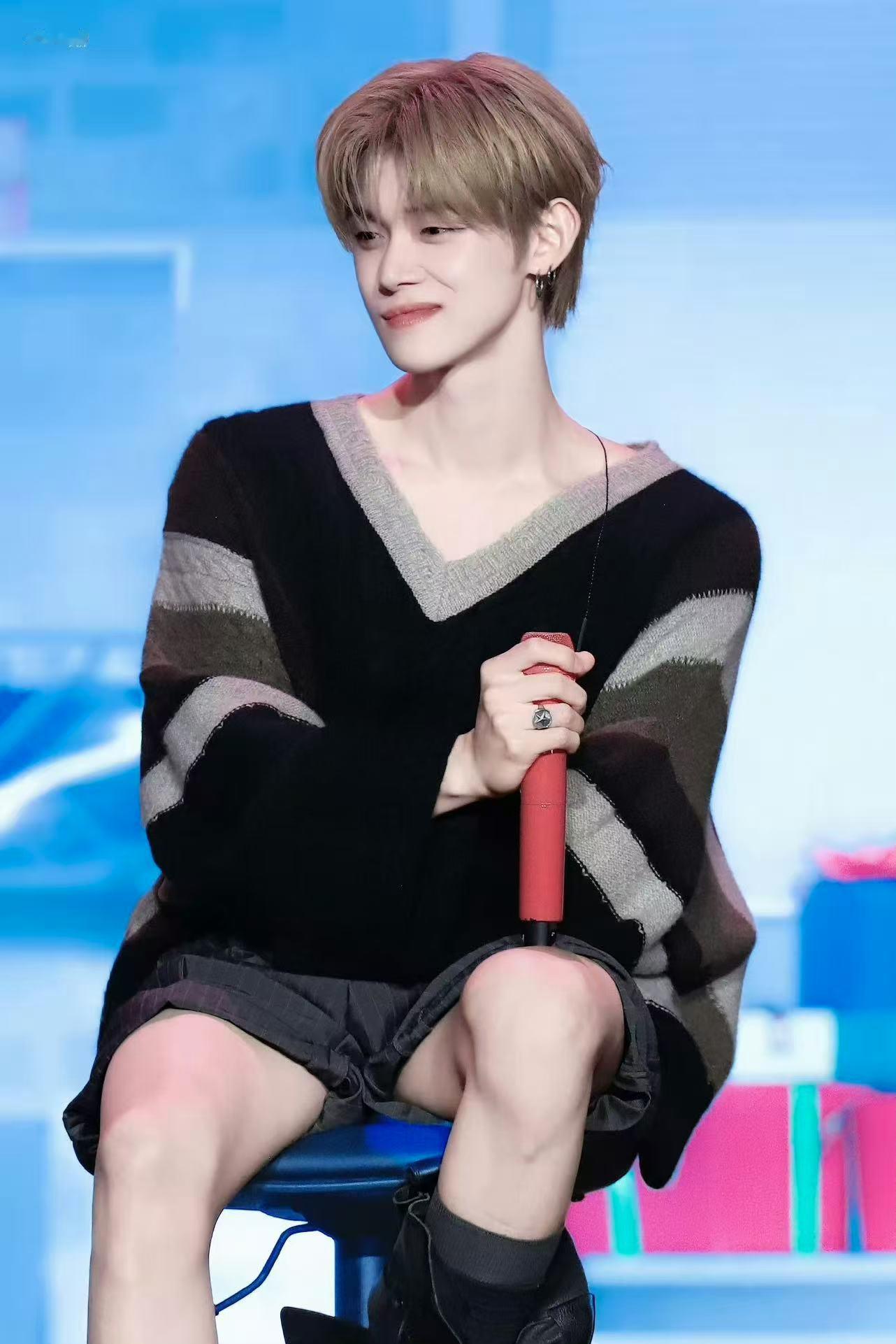 崔然竣和（）的区别是，崔然竣是免费的 