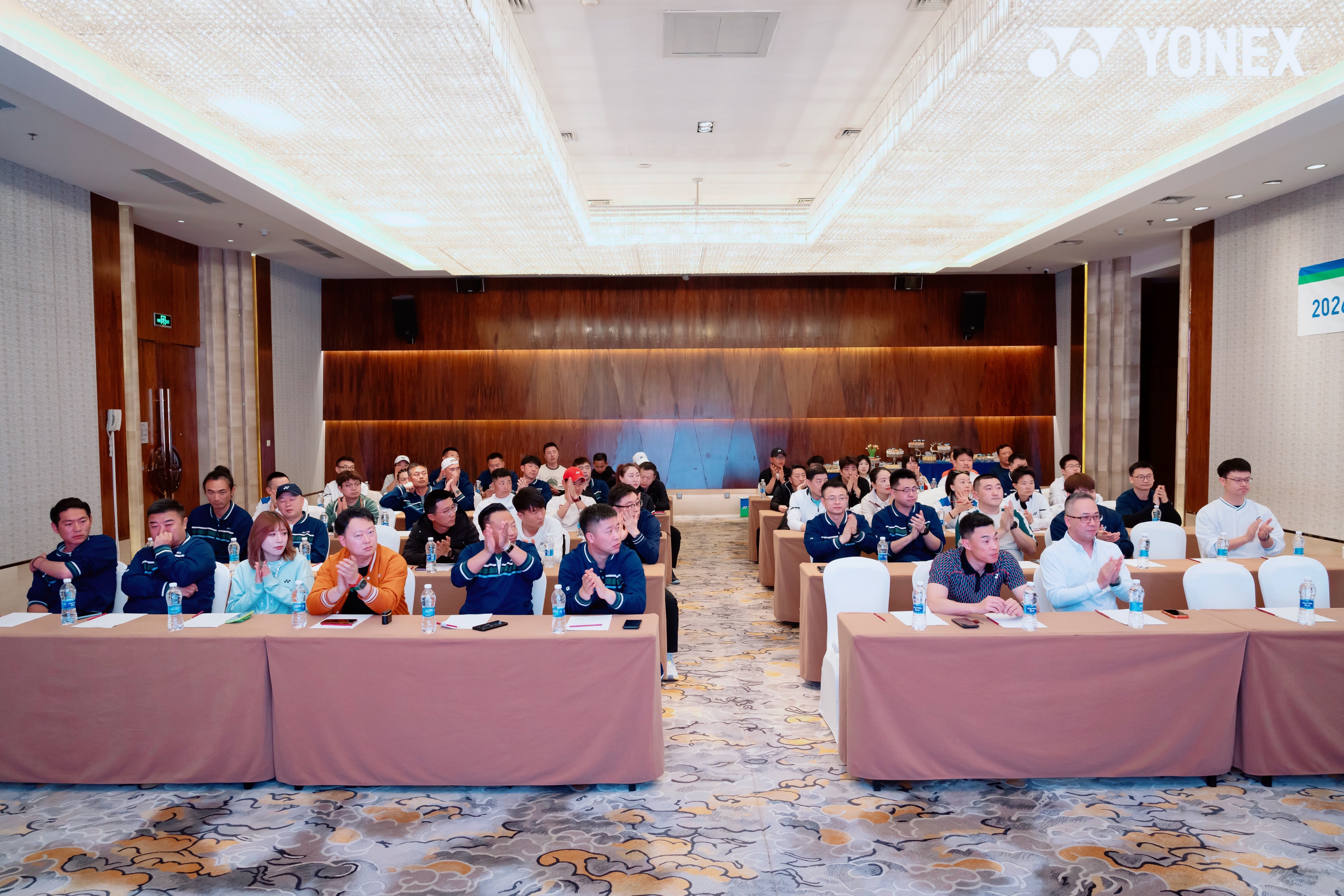 网球talking大会 参加尤尼克斯意见领袖北区交流会，遇见许多老朋友，认识一些