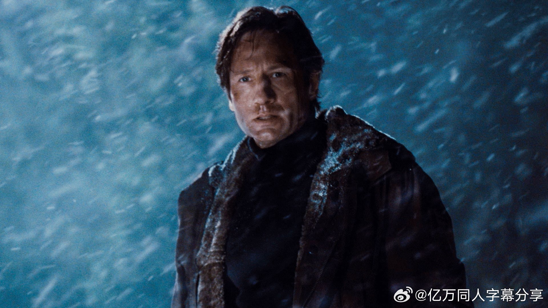 X档案 在离开联邦调查局多年后，福克斯·穆德和达娜·斯卡利博士在阴影中被拉回，因