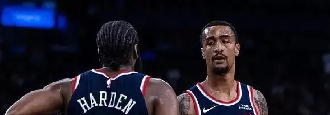 这教练组，终于清醒了。
近4场球，科林斯62%的得分来自篮下。
接哈登传球，完成