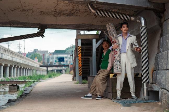 Netflix新剧《许愿吧，精灵》将于10月3日开播，金宇彬裴秀智安恩真鲁常泫高