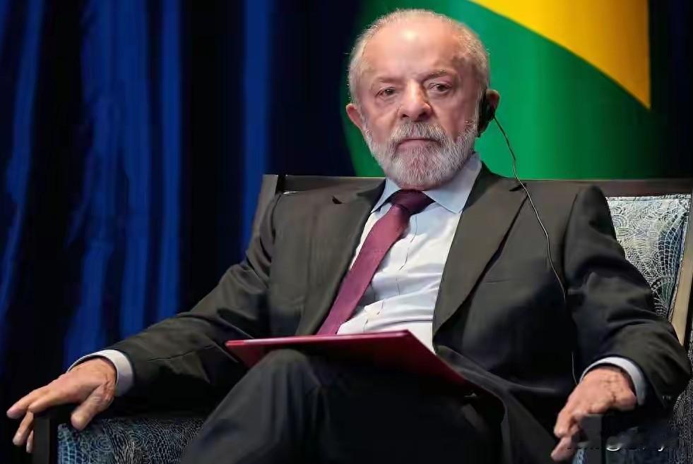 10月26日，巴西总统卢拉与美国总统特朗普在马来西亚吉隆坡举行会晤。过去几个月，