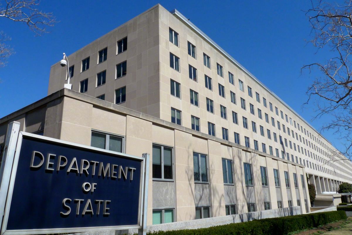 #美国国务院将很快裁员#【外媒：美国国务院将“很快”实施裁员计划】据法新社7月1