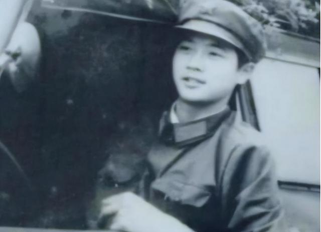 1979年，战士黄干宗被两名越南女兵活捉，他本已经做好了慷慨赴死的准备，没想到两