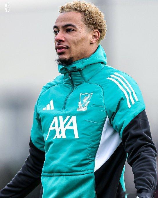 埃基蒂克换成黄毛 