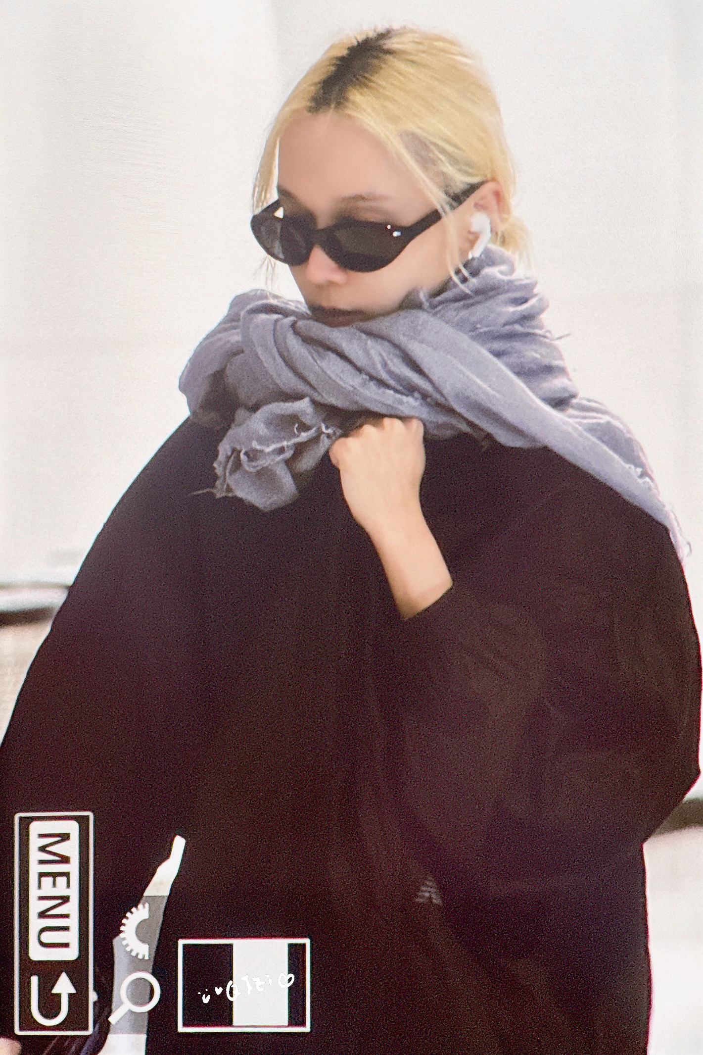 金玟庭[超话]  260930 LAX ​​​