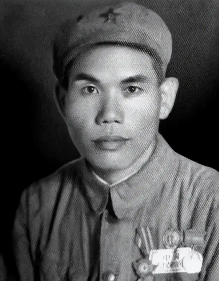 1955年，四野资深旅长王化一，得知授少校军衔，转身对组织干事，苦笑道：“太丢脸