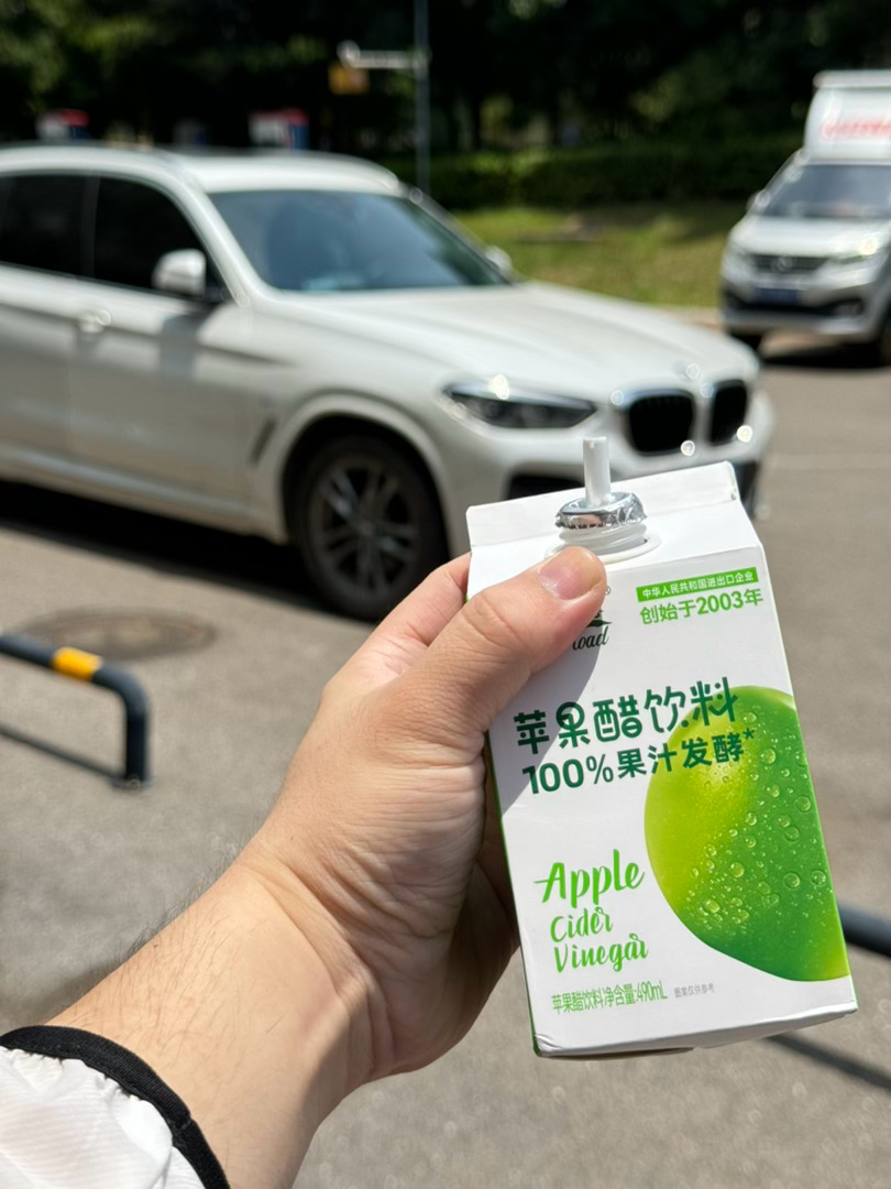 横跨昆明… 昆明·七彩云南・名滇古城