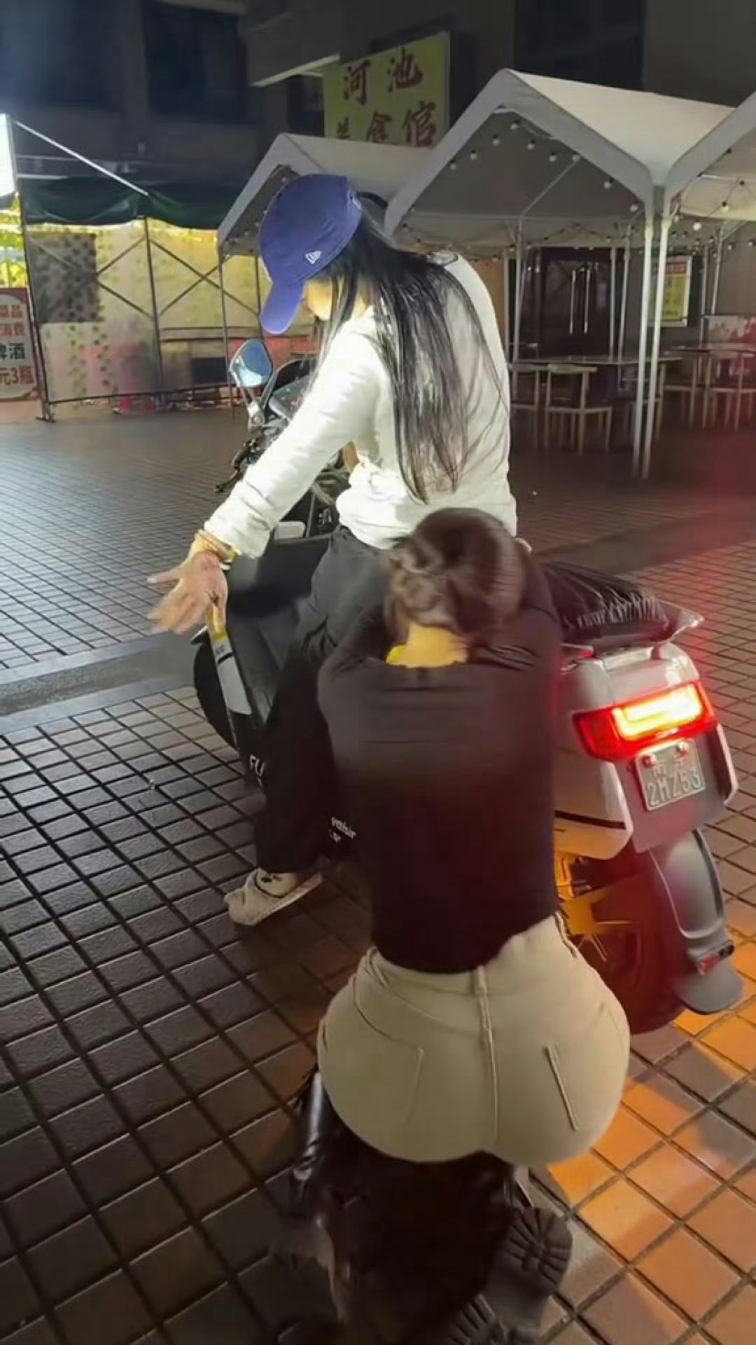 有个酒蒙子朋友你就能体会到快乐了