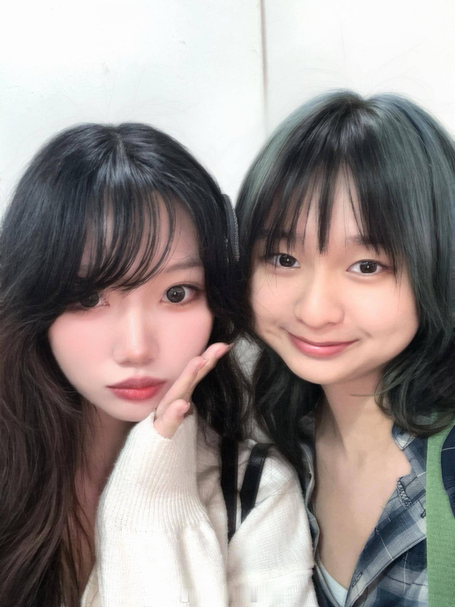 又见到女网友了好开心还给我从热海带了入浴剂当伴手礼！陪人家来逛吃结果自己又哐哐买