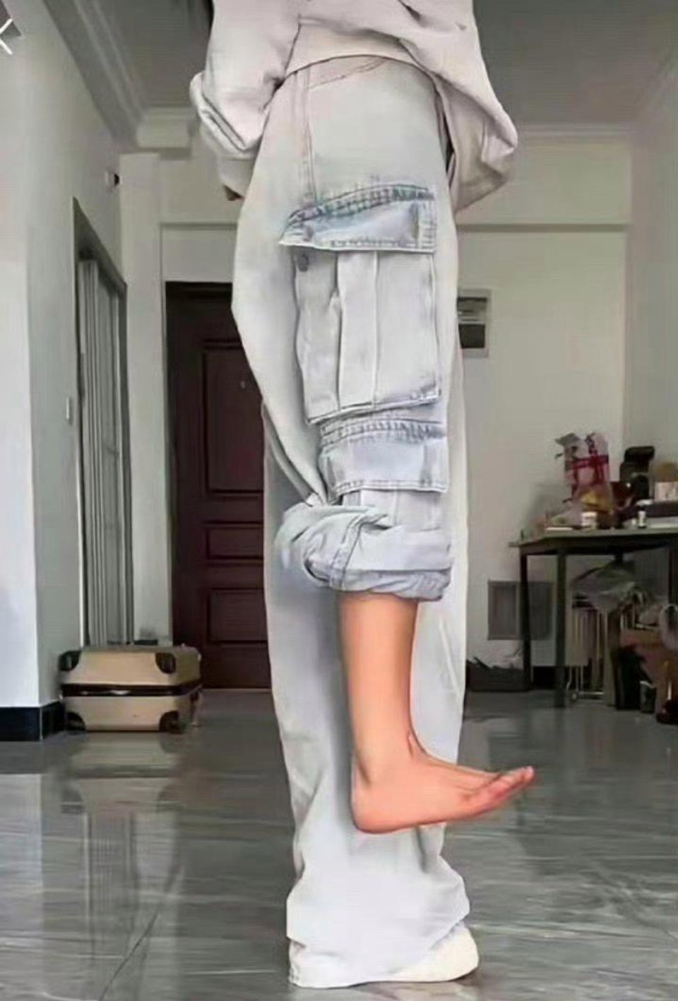 原来鞠婧祎一直都穿的是这么高的鞋子…… ​​​