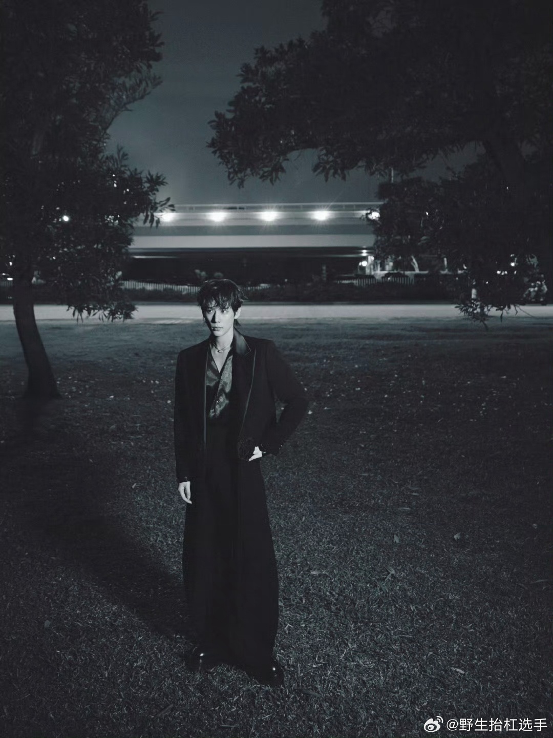 going人的事王安宇做尽了王安宇随便一站都又撩又苏，颜值身材双在线，一颦一笑都