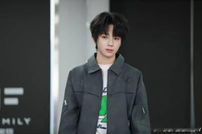 王橹杰下次的我也会更优秀的王橹杰总结11月考核 王橹杰下次的我也会更优秀的 