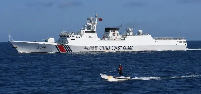 7月4日，中国海警局新闻发言人姜略对外通报，海警秀山舰编队正式接替岱山舰编队，在