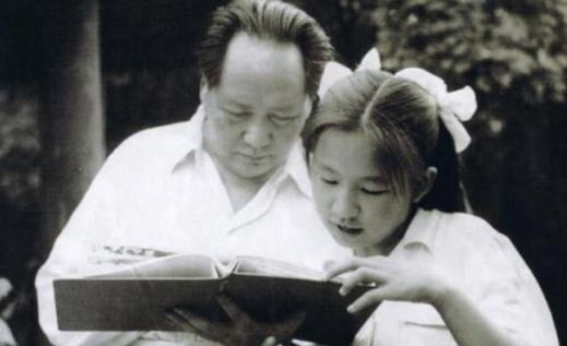 1957年，李敏误将女同学的日记带回家，没想到偶然被毛主席看到了，主席认真看完后