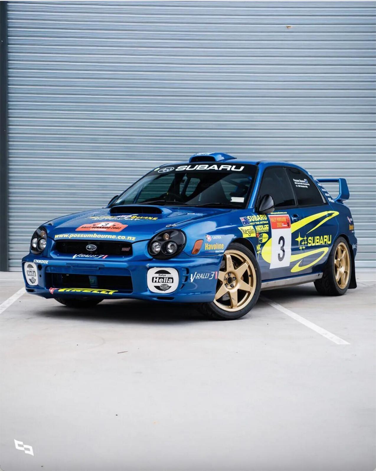 第七代斯巴鲁WRX，因那对独特的圆形大灯，被车迷们亲切地称为“虫眼”（Bugey