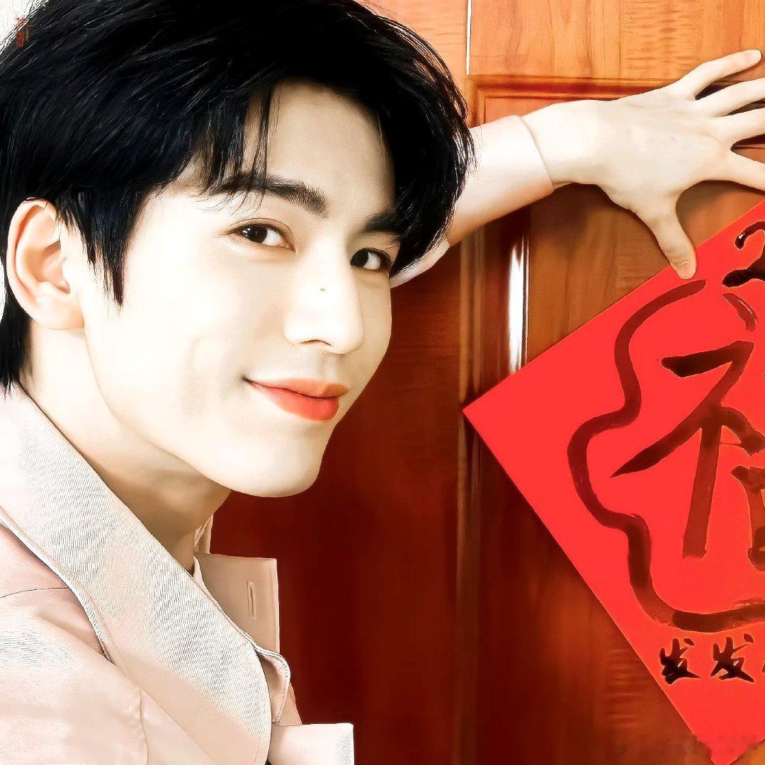 刘宇宁张凌赫竹马之交笛声一响竹马登场！推国太子张凌赫吹起儿时曲调召小咚将军，刘宇