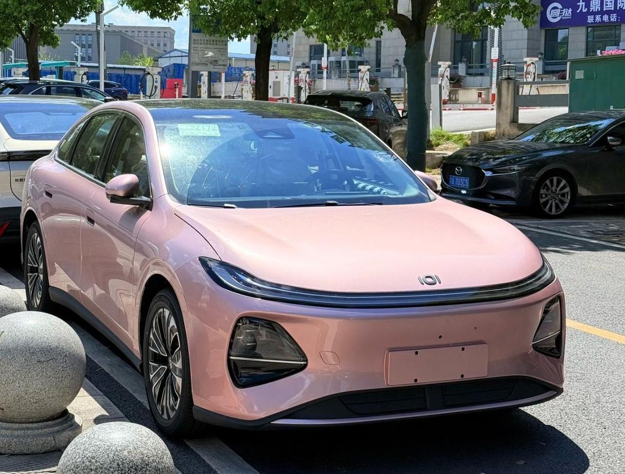 长安启源A05L实车到店：中型纯电轿车，续航440—620km
长安启源A05L