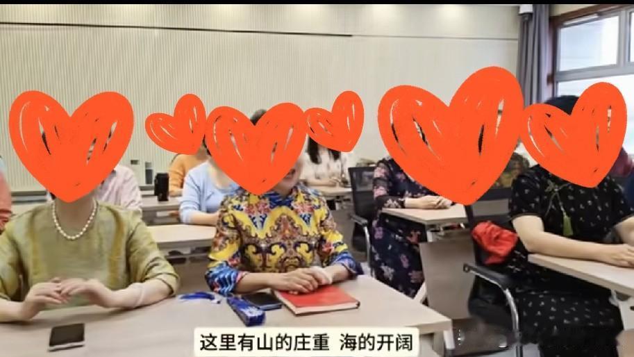 不管外界怎么吵，支持董宇辉的一群人却一直都在。

其实支持董宇辉这么久，早就不只