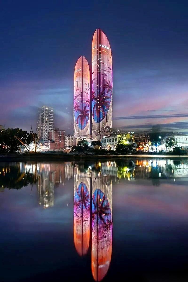 5万5千美金。
往那一放，小四十万人民币。一套小县城的首付，一辆还不错的车。
厦