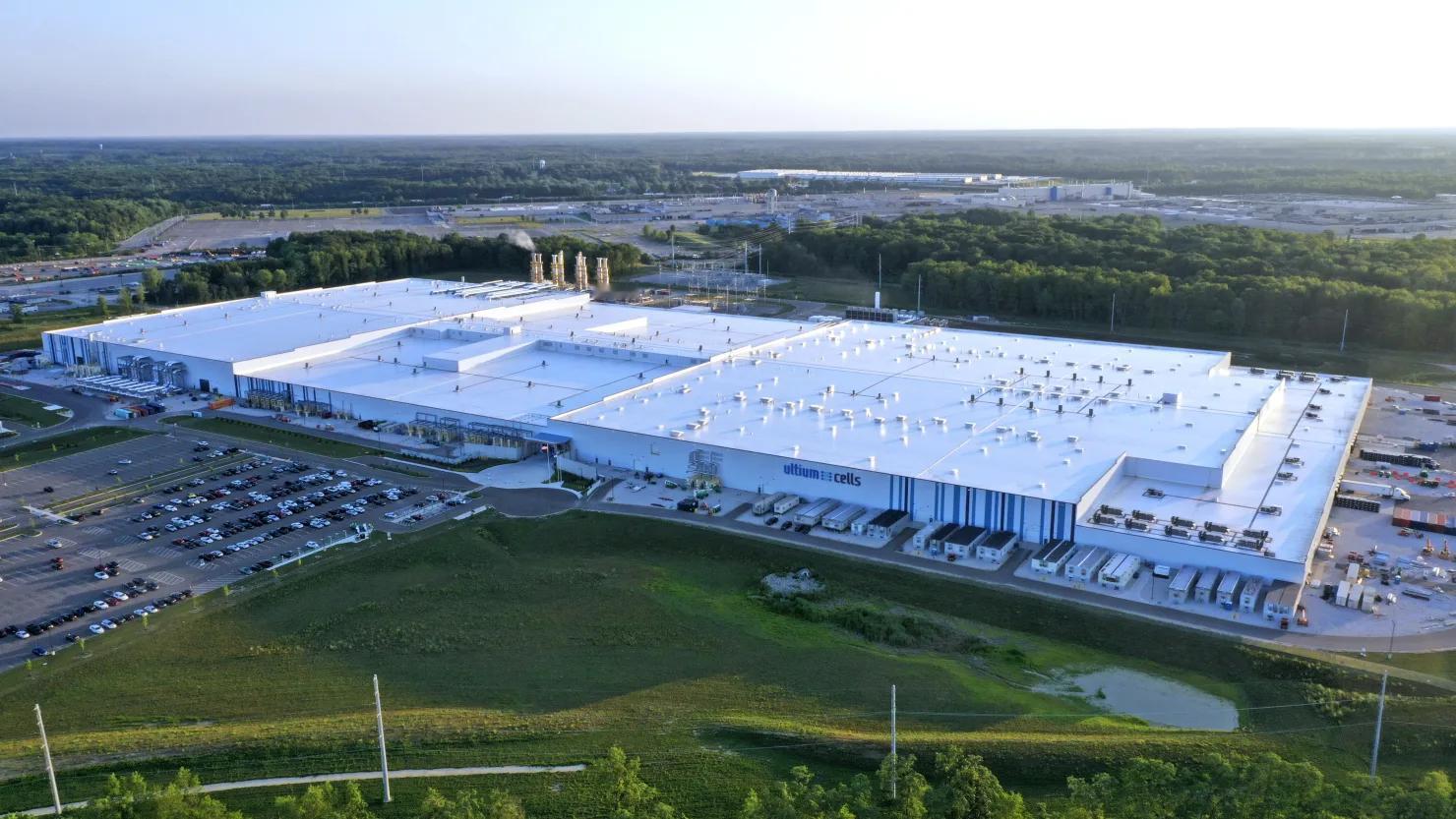 【通用北美EV生产线大规模裁员】通用汽车（GM）最近在北美电动车（EV）生产线实