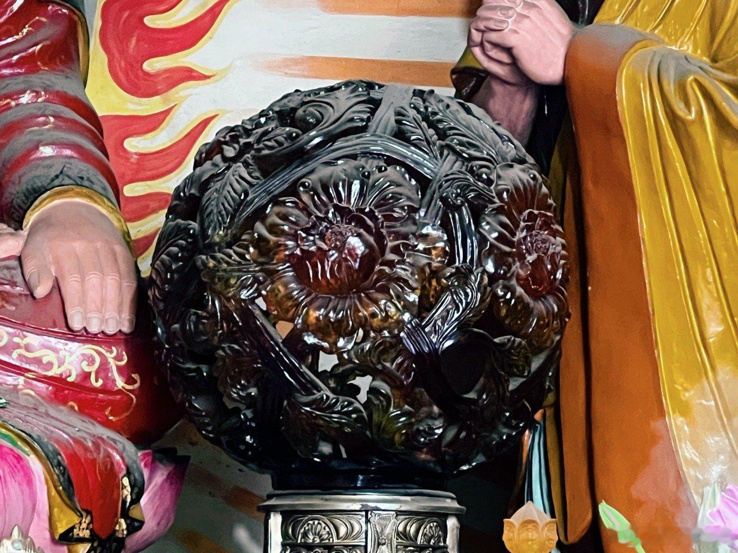 此时此刻 20260615。周一。五月初一。农历五月初一宜拜寺、吃素去寺庙拜了，