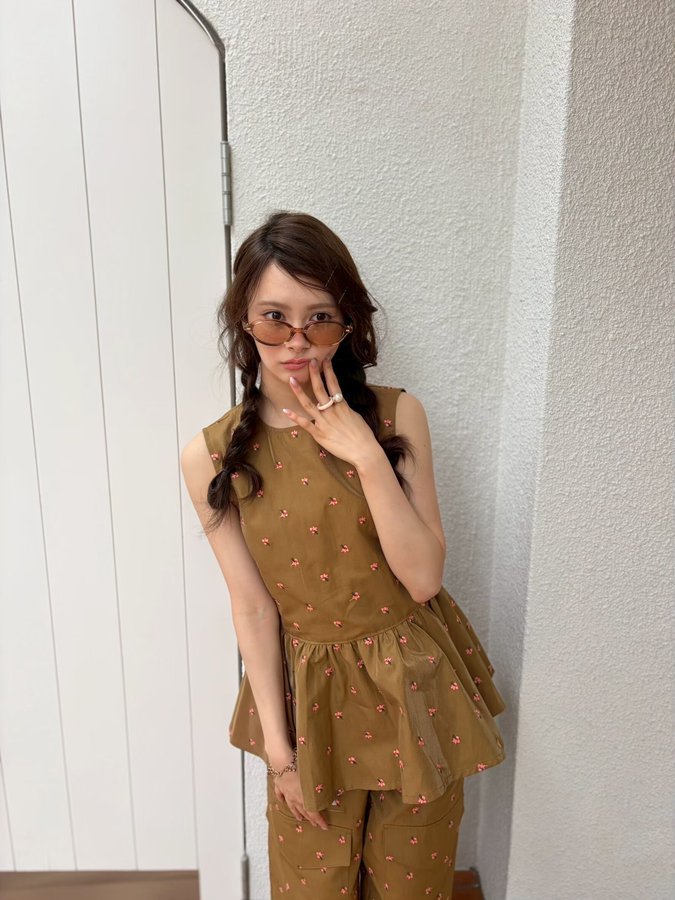 【图片】AKB48伊藤百花 【伊藤百花的通知🍑】／　8月10日（周一）发售　《