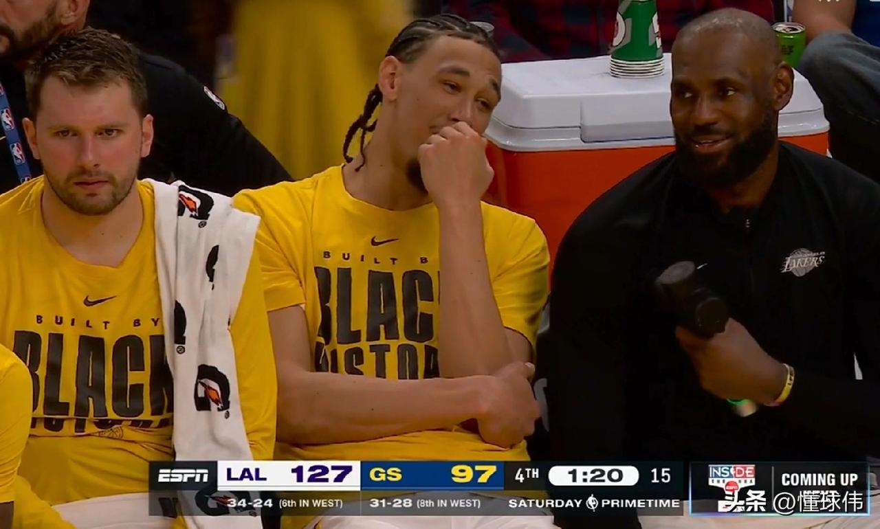 还得是老詹！海斯谈詹姆斯：

“我不说谎。”

“我们球队最近出了一些问题。”