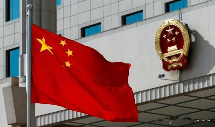 …今晚看时政新闻，注意到有10名干部到新岗位工作，湖南、云南、河北、福建、江西、